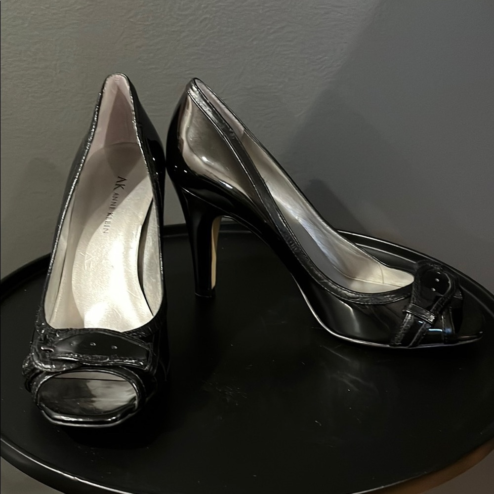 AK Anne Klein Black Peep Toe Heels